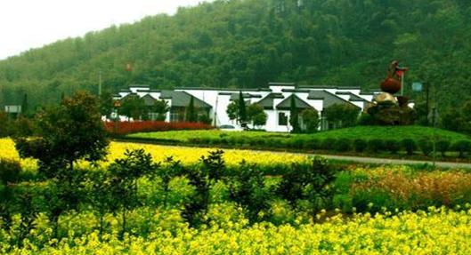 上海最新招工信息，包吃包住招聘探讨