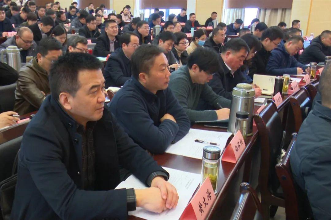 宝应新鲜资讯,励志前行,自信成就未来