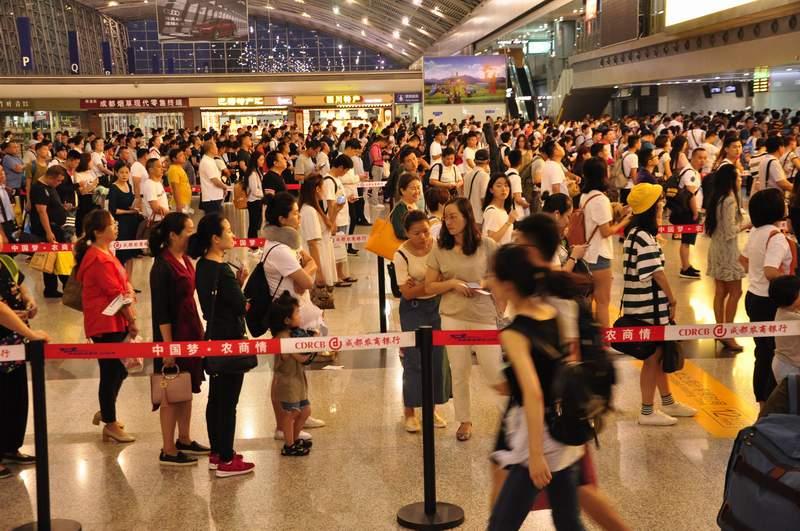 拉萨新闻网最新消息速递,热点新闻一览无余!